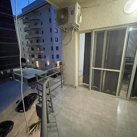 Nova Qerret شقة
